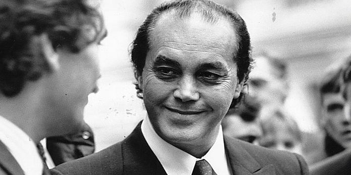 Asil Nadir’in ölüm haberini eşi yalanladı.