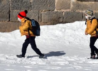 İstanbul’da 5 ilçede okullar yarın tatil.