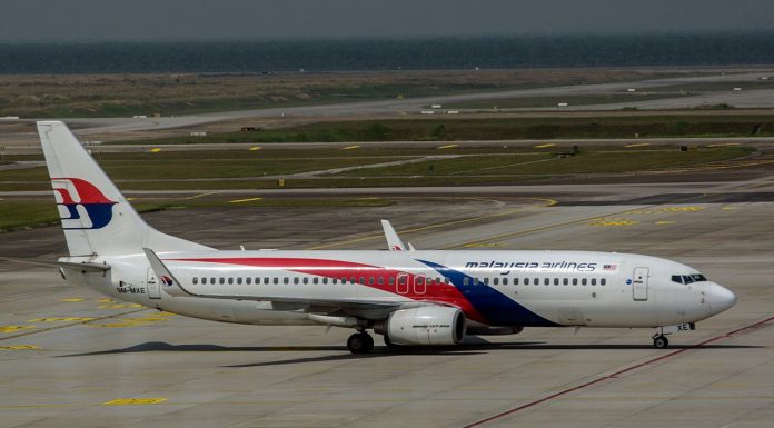 En büyük havacılık gizemlerinden biri sayılan Malezya Havayolları’nın kayıp yolcu uçağı MH370′ in aranmasına tekrar başlandı.