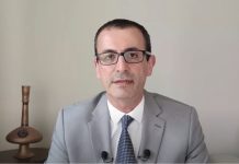 Ekonomi Yazarı, Gazeteci Evren Devrim Zelyut hayatını kaybetti.