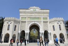 İmamoğlu’nun 1990 yılında İstanbul Üniversitesi’ne yatay geçiş hakkı kazandığı belge ortaya çıktı.