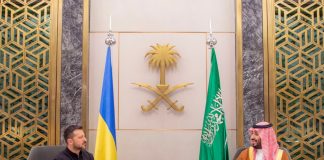 Ukrayna ve ABD arayı bulmak için Suudi Arabistan’da buluşuyorlar.