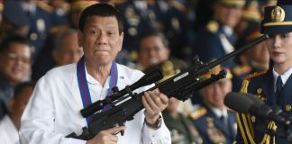 Filipinler eski devlet başkanı ülkesinde tutuklandı.