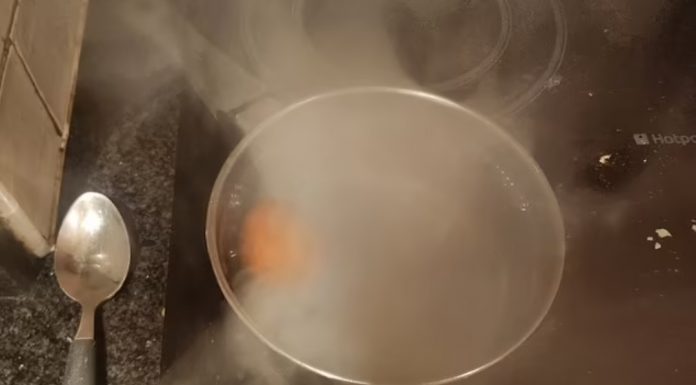 Mükemmel haşlanmış yumurtayı pişirmek için gereken tam süre ortaya çıktı!