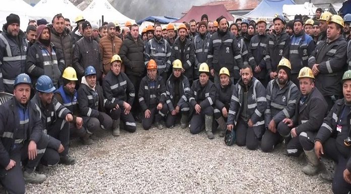 Özelleştirmeye direnen Çayırhan işçileri kendilerini madene kapattı