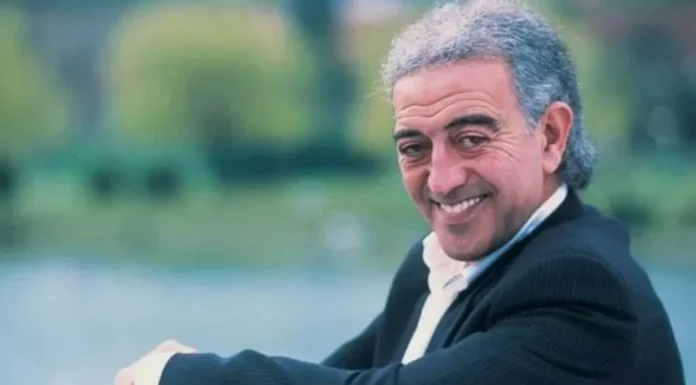 Edip Akbayram vefat etti