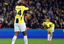 UEFA Avrupa Ligi/Fenerbahçe turu zora soktu