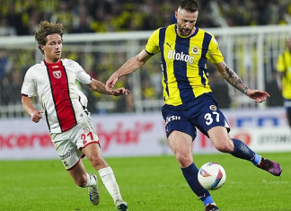 Samsunspor’dan Fenerbahçe’ye şampiyonluk yolunda ağır darbe