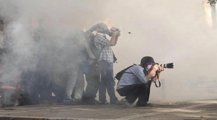 Tutuklu 7 Gazeteciye Tahliye