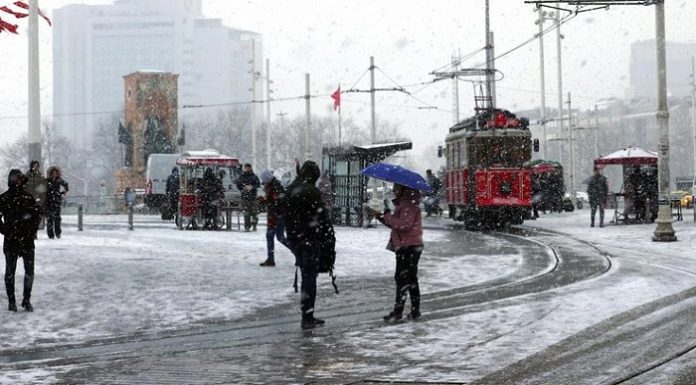 İstanbul’a kar ne zaman yağacak? İşte AKOM’un duyurduğu o tarih…