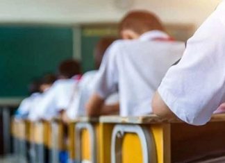 Aman dikkat! O ilde, devamsızlık yapan öğrenciye para cezası var