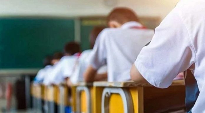 Aman dikkat! O ilde, devamsızlık yapan öğrenciye para cezası var