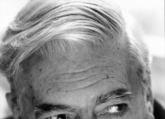 Nobel Edebiyat Ödülü sahibi Mario Vargas Llosa hayatını kaybetti