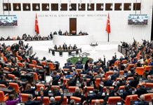 Tartışılan yasa TBMM’de geri çekildi.