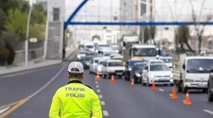 İstanbul’da 1 Mayıs nedeniyle yarın kapsamlı önlemler alındı; bazı yollar da trafiğe kapatılacak.