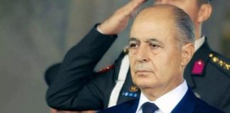 10. Cumhurbaşkanı Sezer, uzun bir aradan sonra görüntülendi