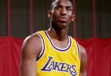 Efsanenin ilk forması rekor fiyata satıldı!