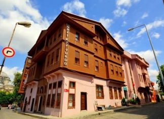 Bu yurtta kalan öğrenciler gelen mesajla şoka girdi; ‘4 gün içerisinde yurdun boşaltın’