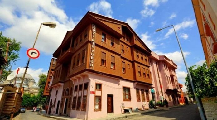 Bu yurtta kalan öğrenciler gelen mesajla şoka girdi; ‘4 gün içerisinde yurdun boşaltın’