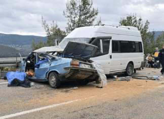 Adana’da feci kaza! Bir aile yok oldu… 5 ölü, 8 yaralı