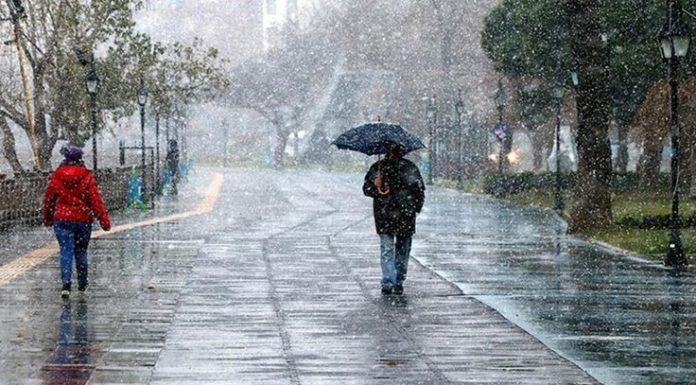 Meteoroloji: İstanbul’da gece yarısından başlayarak kar yağışı görülecek.