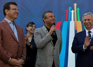 Özel, Cumhurbaşkanlığı formülünü duyurdu: ”Parlementer sisteme geçilir, Cumhurbaşkanı Yavaş, Başbakan İmamoğlu olur”