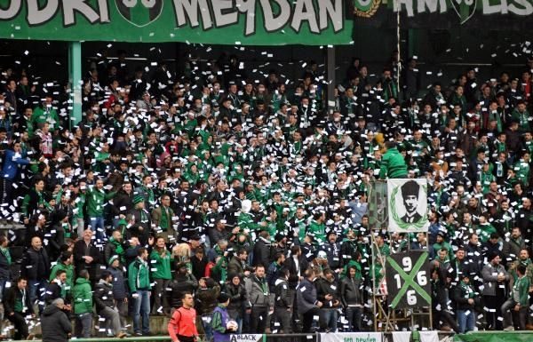 Kocaelispor 16 yıl sonra Süper Lig’e yükseldi.