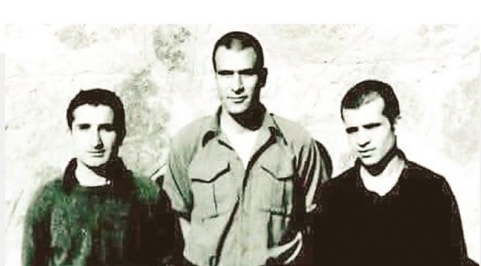 ‘Üç Fidan’ sergisi Kadıköy’de açıldı.