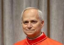 Yeni Papa seçildi: Papa Amerikalı. 69 yaşındaki kardinal Robert Prevost.