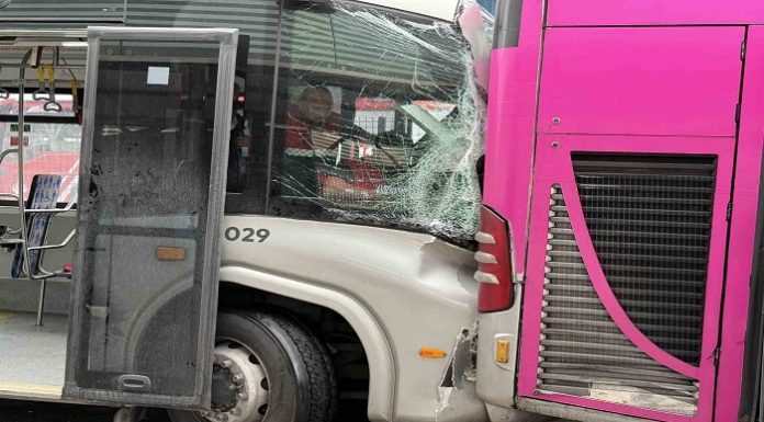 🎥1 kişi hayatını kaybetmiş, 40 kişi yaralanmıştı. Beylikdüzü’ndeki metrobüs kazası kamerada