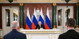 Putin Ukrayna’ya İstanbul’da direkt barış görüşmesi teklif etti.