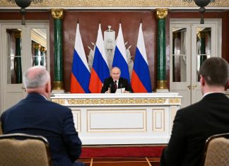 Putin Ukrayna’ya İstanbul’da direkt barış görüşmesi teklif etti.