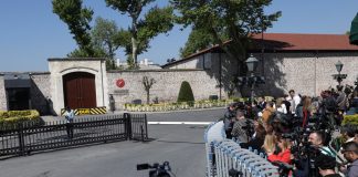 İstanbul’da Putin’siz Ukrayna-Rusya barış görüşmeleri konusunda belirsizlik var.
