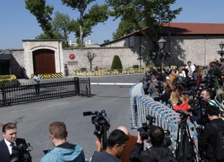 İstanbul’da Putin’siz Ukrayna-Rusya barış görüşmeleri konusunda belirsizlik var.