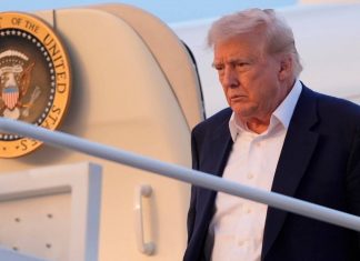 Trump, ABD Dışında Çekilen Filmlere Yüzde 100 Gümrük Vergisi Uygulanacağını Açıkladı
