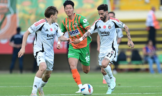 Beşiktaş, üçüncülük yarışında avantajı Samsunspor’a kaptırdı