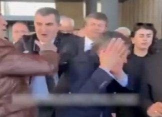 🎥Özgür Özel’e yumruklu saldırı!