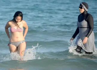 Suriye’de bikini ve ‘mayo’ yasaklandı. Kamuya açık yerlerde erkeklere gömlek zorunlu.