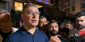 İzmir’de grev görüşmelerinden sonuç çıkmadı! Cemil Tugay: Anlaşmamız mümkün değil. İzmir halkı ‘Belediyeyi sıkıntıya sokacak bir anlaşmaya imza atma’ diyor.