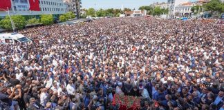 Ferdi Başkanı on binler uğurladı