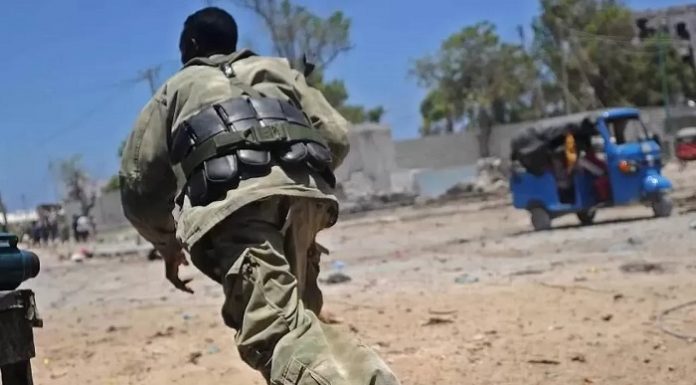 Mali’de askeri üsse kanlı saldırı; Onlarca ölü var!