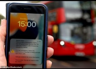 İngiltere’de hükümet savaş uyarısı yaptı; acil durum alarm sistemi devreye sokuldu.