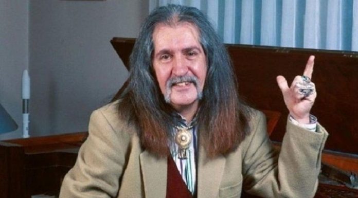 Barış Manço’nun ‘yol arkadaşı’ Belçika’dan İstanbul’a getirildi