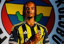 Archie Brown imzaladı