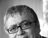 Gazeteci Hikmet Çetinkaya entübe edildi.