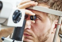 Türkiye’de bilim insanları Pfizer’ın COVID-19 aşısının göz hasarı riskini artırarak görme kaybına yol açabileceğini keşfetti.