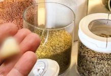 Kavanozdaki bakliyatlarda yaşanan böcek ve küf sorununa kesin çözüm. İçine sadece bir tane atmanız yetiyor