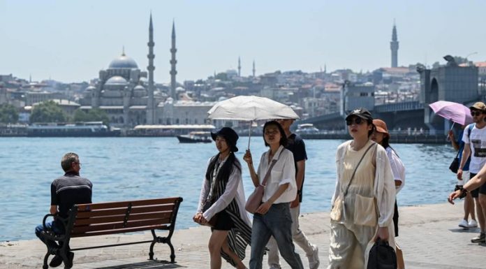 İstanbul: “Yarın en sıcak gün yaşanacak, dışarı çıkmayın’