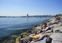 İstanbul : Hafta boyunca sıcaklık 30 derecenin altında seyredecek.