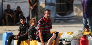 Sadece açlık mı? Gazze büyük su sıkıntısı çekiyor.